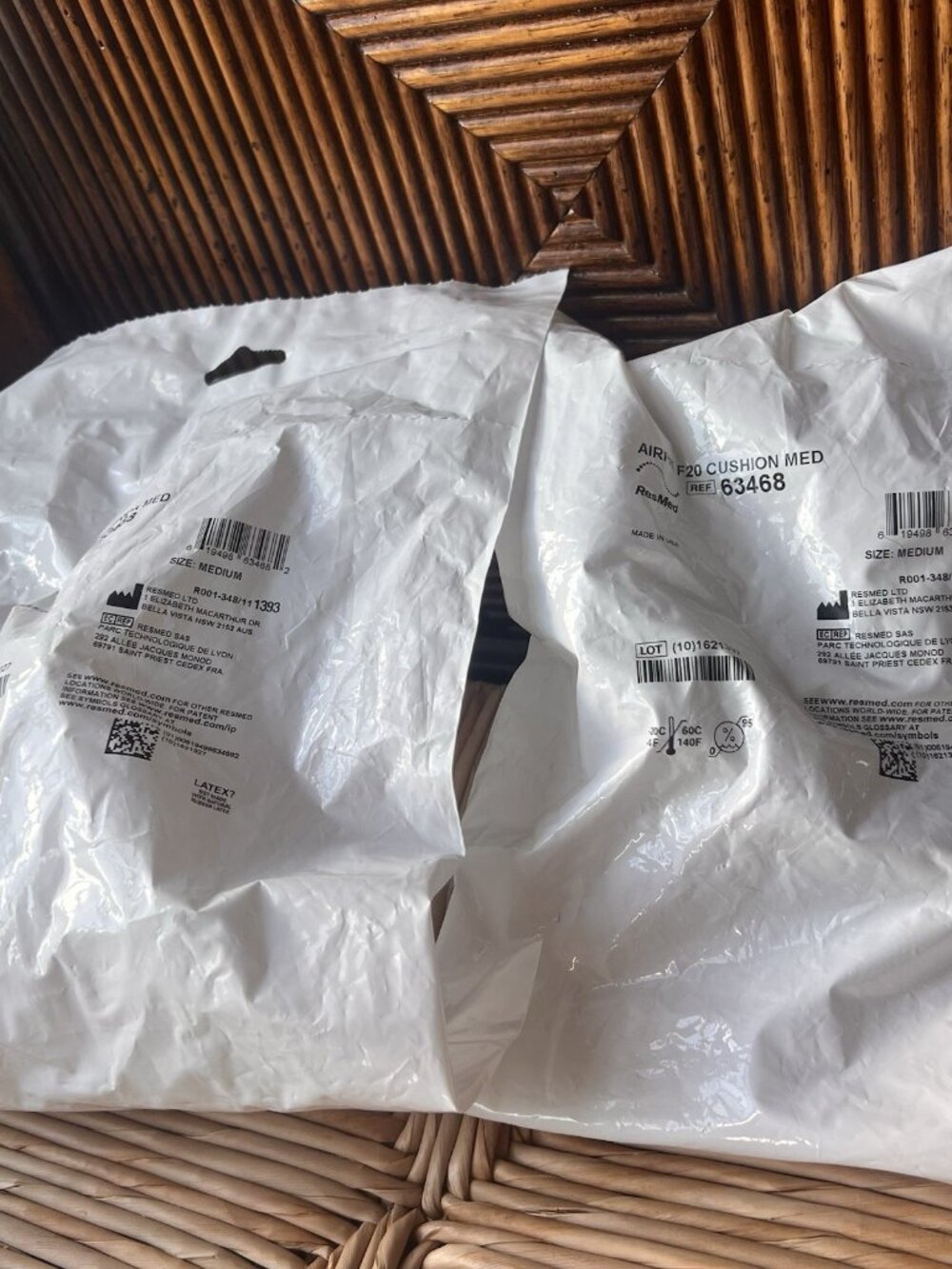 Lot of 2 RESMED 63468 AirFit F20 Cushion Replacement Size Med Medium *SEALED